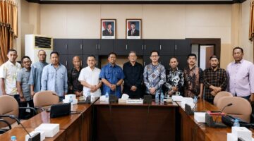 Komisi IV DPRD Kalbar Dorong Asosiasi Damkar Kalbar Ciptakan Relawan Damkar Profesional